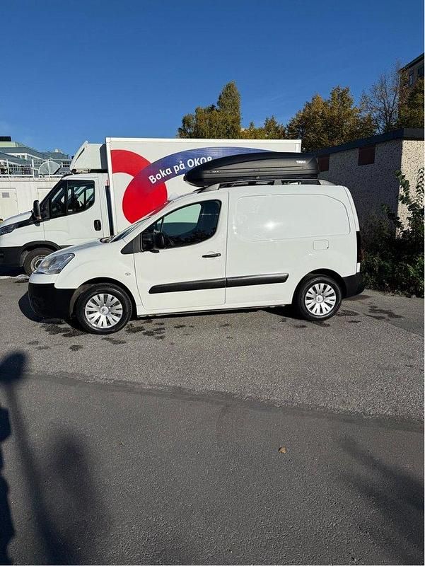 Vit Begagnad 2014 Citroën Berlingo | 56 999 kr (Marknadspris) - Bild 1/4