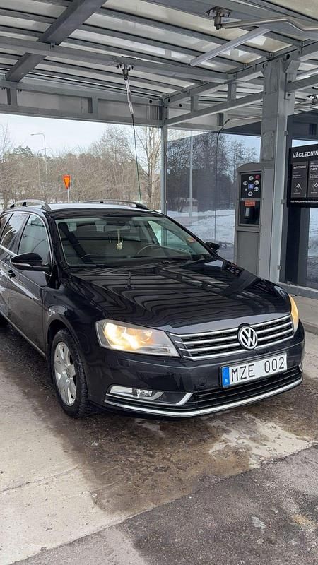 Begagnad 2013 VW Passat Kombi | 49 500 kr (Marknadspris) - Bild 1/4