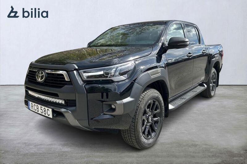 Svart Ny 2024 Toyota HiLux Pickup | 749 900 kr (Dyr) - Bild 1/3