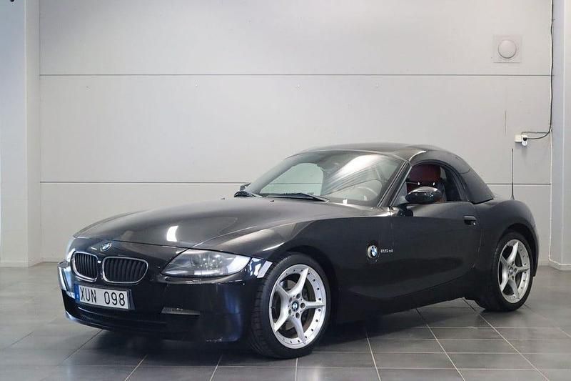 Begagnad BMW Z4 218 HK (160 kW) 2006 Svart Cab