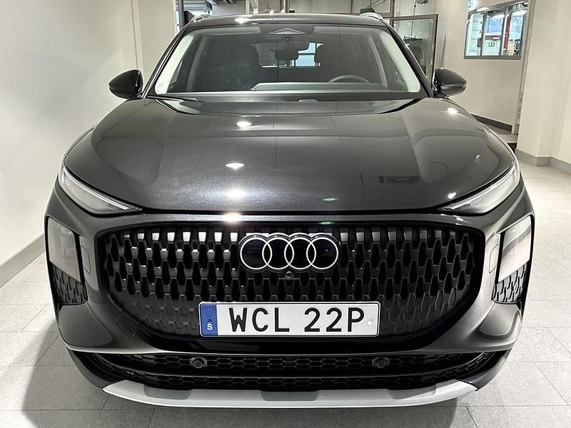 Ny Audi Q3 2026 Svart SUV
