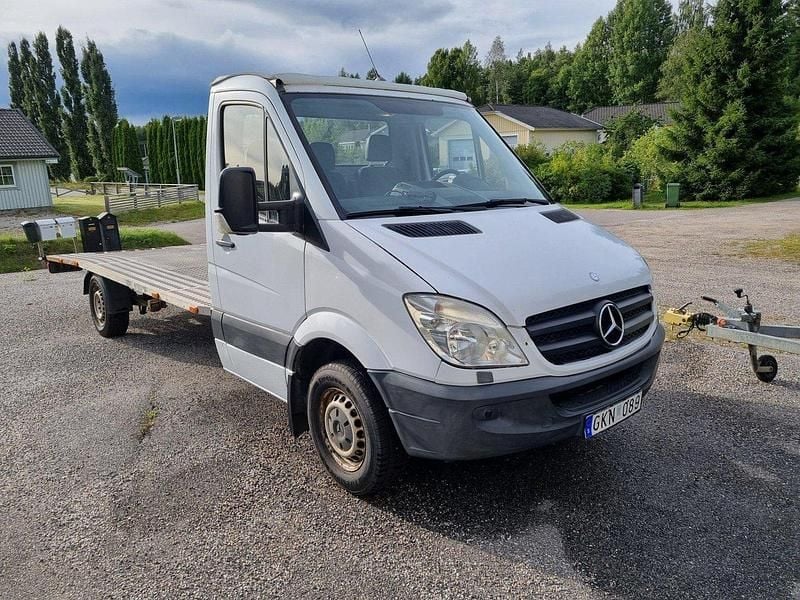 Vit Begagnad 2008 Mercedes Sprinter Van | 120 000 kr (Dyr) - Bild 1/4
