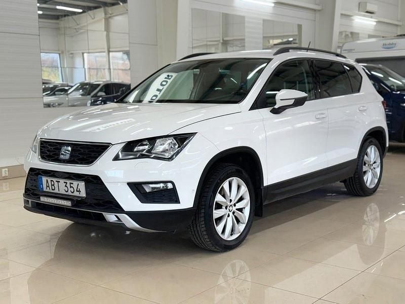 Vit Begagnad 2018 Seat Ateca Ecomotive SUV | 114 900 kr (Marknadspris) - Bild 1/4