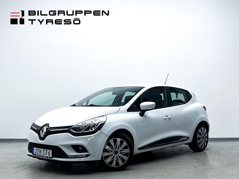 Vit Begagnad 2017 Renault Clio IV Zen Halvkombi | 89 900 kr (Marknadspris) - Bild 1/4