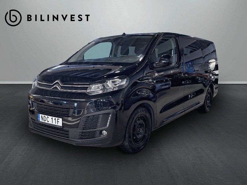 Svart Begagnad 2022 Citroën Spacetourer Feel Van | 289 900 kr - Bild 1/4