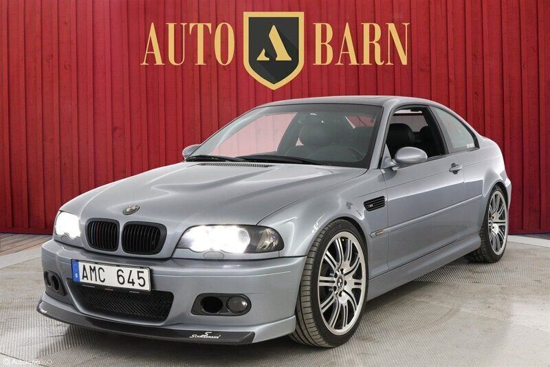 Grå Begagnad 2004 BMW M3 Sportkupé | 339 700 kr - Bild 1/4