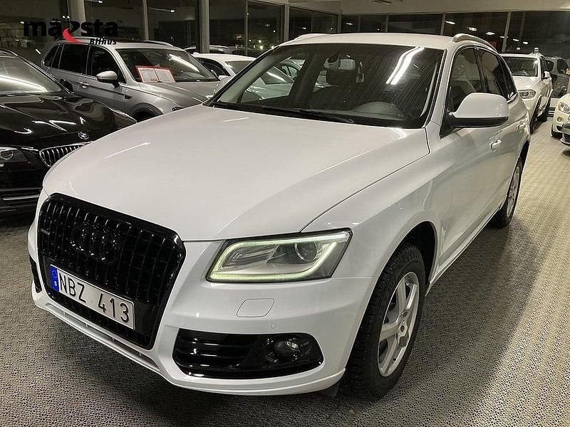 Vit Begagnad 2012 Audi Q5 Design SUV | 129 900 kr (Marknadspris) - Bild 1/4