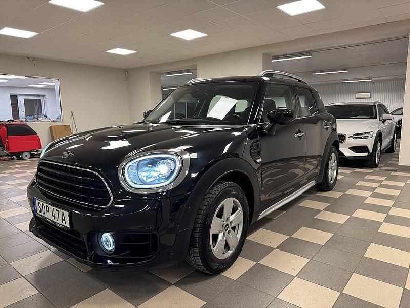 Svart Begagnad 2020 Mini Cooper Countryman Salt SUV | 147 000 kr (Marknadspris) - Bild 1/4