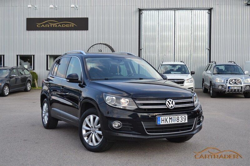 Svart Begagnad 2012 VW Tiguan Sport SUV | 99 900 kr (Marknadspris) - Bild 1/4
