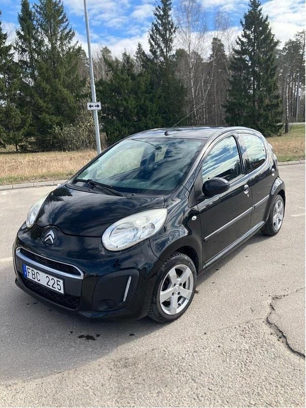 Svart Begagnad 2012 Citroën C1 Halvkombi | 35 000 kr (Bra pris) - Bild 1/4