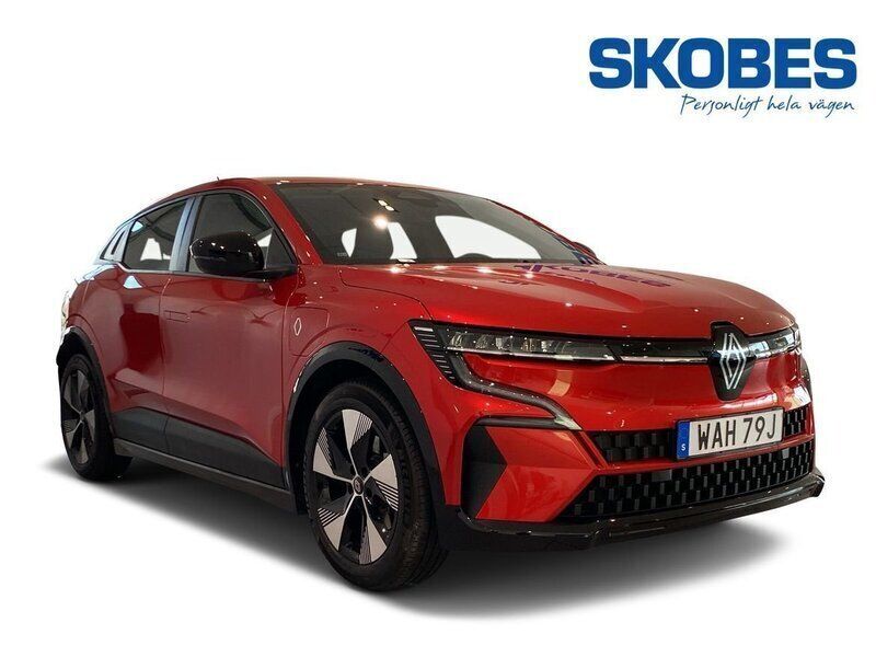 Röd Begagnad 2023 Renault Mégane Equilibre Halvkombi | 359 000 kr (Lite dyr) - Bild 1/3