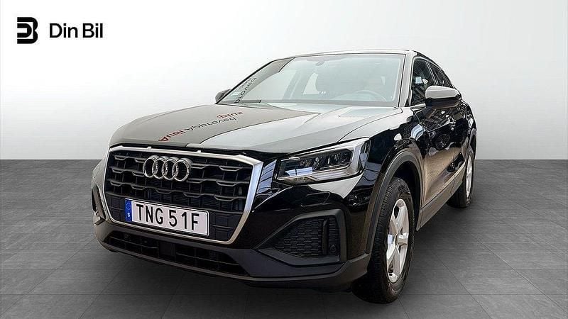 Svart Begagnad 2022 Audi Q2 Proline SUV | 239 000 kr (Lite dyr) - Bild 1/4