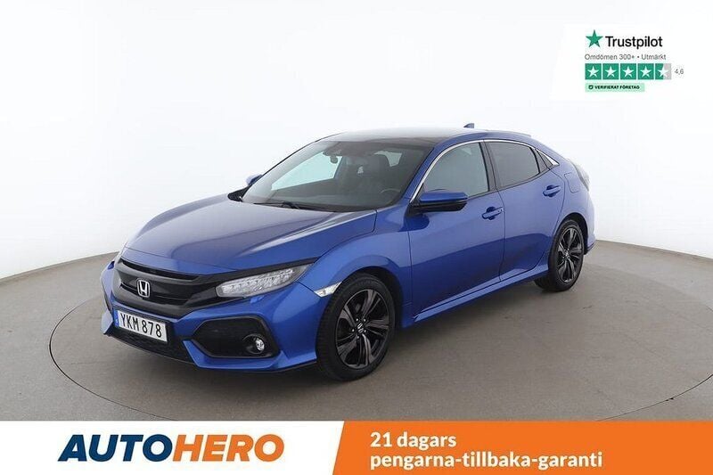 Blå Begagnad 2017 Honda Civic Executive Halvkombi | 179 000 kr (Lite dyr) - Bild 1/4
