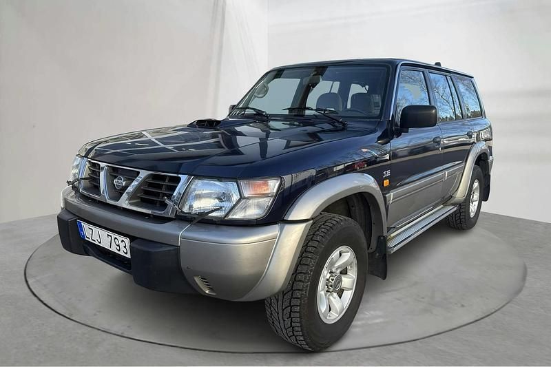 Begagnad Nissan Patrol 129 HK (94 kW) 1998 Mörkblå SUV