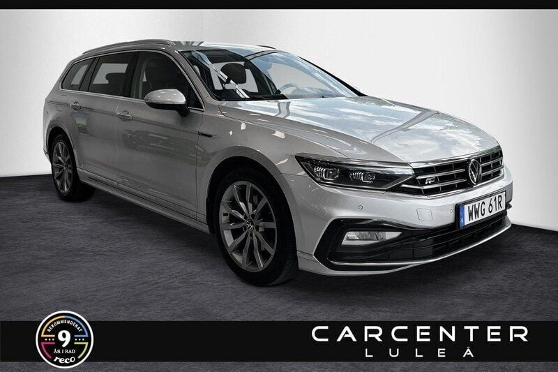 Silver Begagnad 2022 VW Passat R-line Kombi | 314 900 kr (Marknadspris) - Bild 1/4