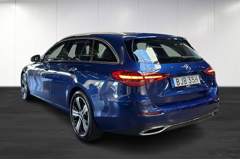 Begagnad Mercedes C200 Avantgarde 207 HK (152 kW) 2022 Blå Kombi