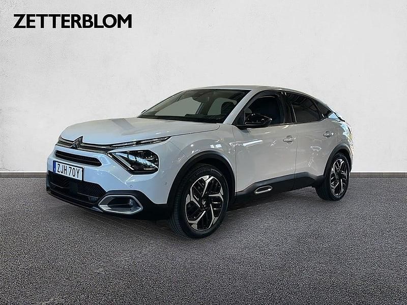 Vit Begagnad 2024 Citroën C4 Shine Halvkombi | 239 000 kr (Lite dyr) - Bild 1/4