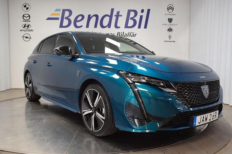 Blå Begagnad 2024 Peugeot 308 GT Halvkombi | 269 500 kr (Marknadspris) - Bild 1/3