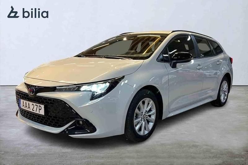 Grå Begagnad 2025 Toyota Corolla Kombi | 314 900 kr - Bild 1/1