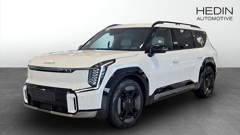 Vit (white) Ny 2025 Kia EV9 GT-Line SUV | 819 900 kr (Marknadspris) - Bild 1/4
