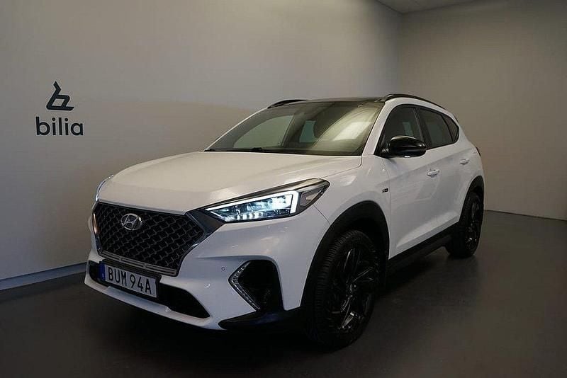 Okänd Begagnad 2019 Hyundai Tucson Premium SUV | 239 500 kr (Marknadspris) - Bild 1/4
