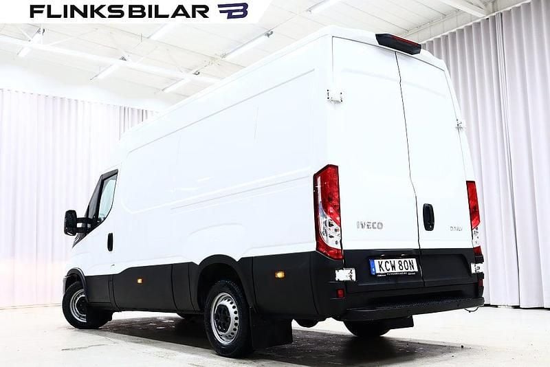 Begagnad Iveco Daily 136 HK (100 kW) 2023 Vit Van