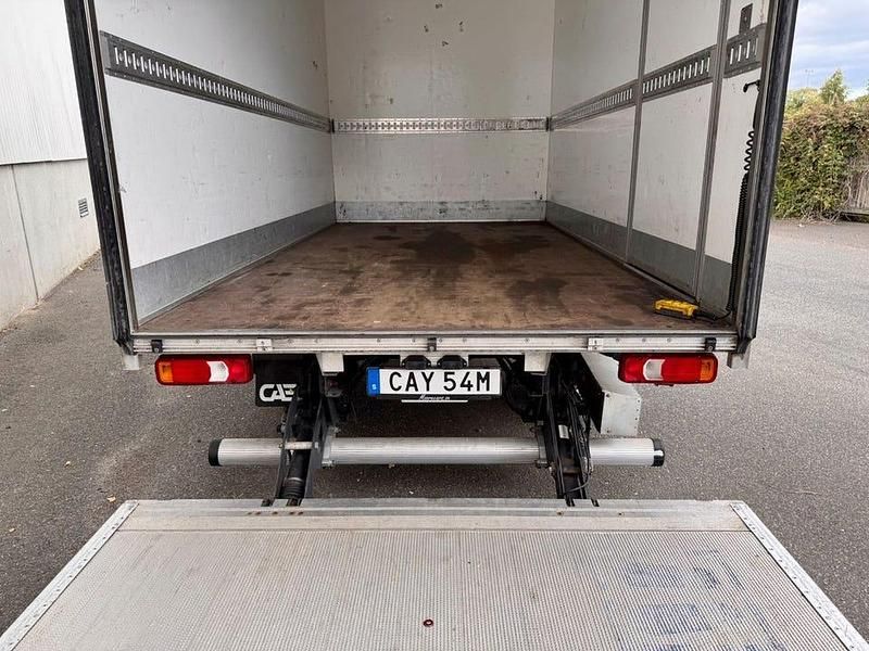 Begagnad Iveco Daily 157 HK (115 kW) 2022 Vit Van