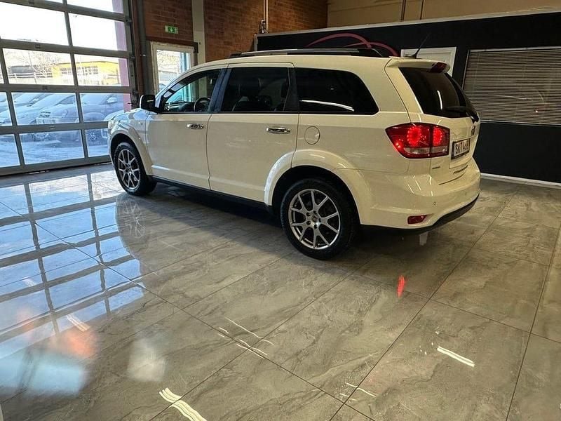 Begagnad Fiat Freemont Sport 170 HK (125 kW) 2014 Vit SUV