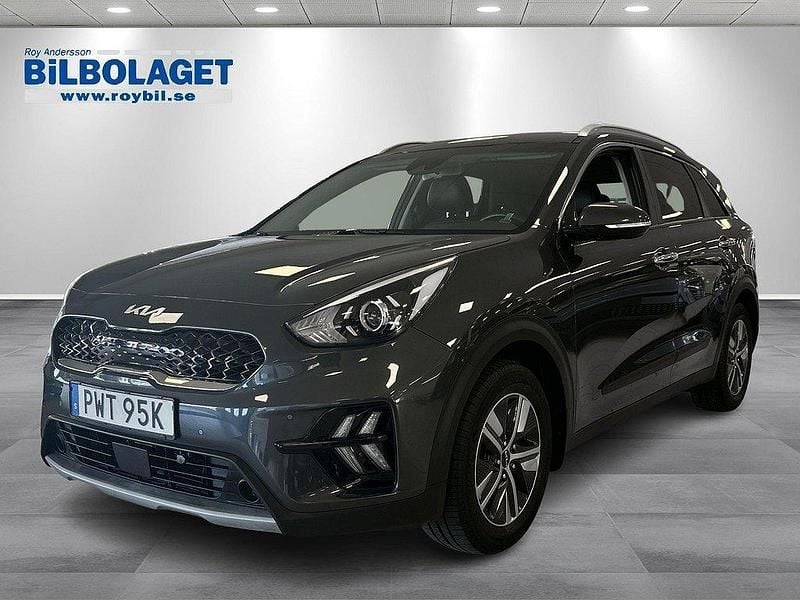 Grå Begagnad 2021 Kia Niro Advance SUV | 219 000 kr (Marknadspris) - Bild 1/4