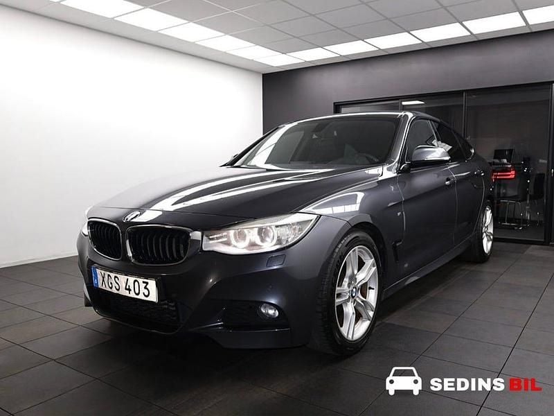 Grå Begagnad 2014 BMW 325 M Sport | 139 900 kr - Bild 1/4