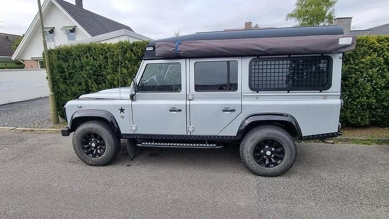 Silver Begagnad 2011 Land Rover Defender SUV | 595 000 kr (Dyr) - Bild 1/4