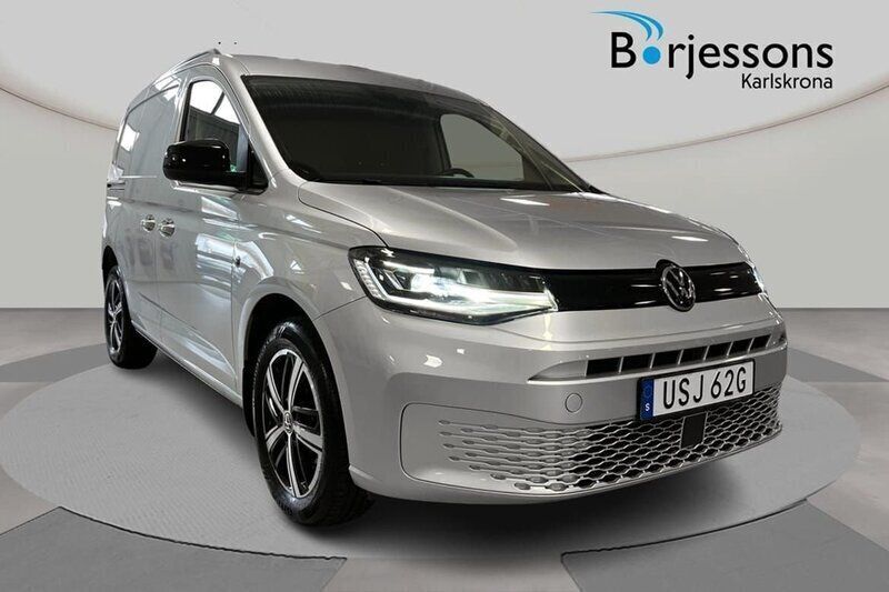 Silver Begagnad 2023 VW Caddy Minibuss | 299 000 kr (Dyr) - Bild 1/4