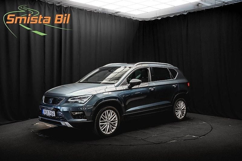 Grå Begagnad 2017 Seat Ateca 4Drive SUV | 174 900 kr (Marknadspris) - Bild 1/3