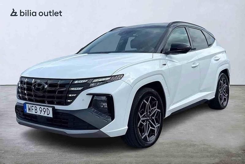 Vit Begagnad 2022 Hyundai Tucson SUV | 299 900 kr (Marknadspris) - Bild 1/1
