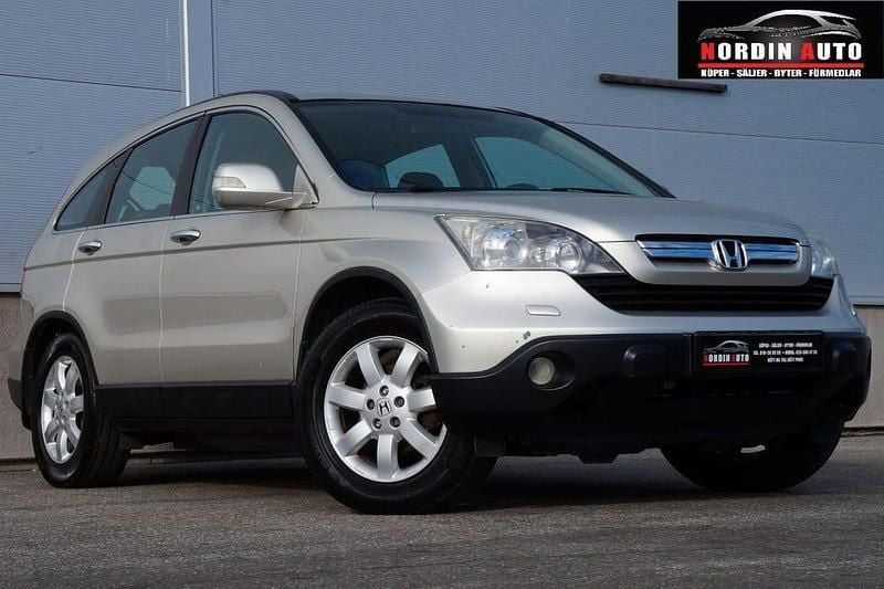 Silver Begagnad 2007 Honda CR-V SUV | 41 900 kr (Marknadspris) - Bild 1/4