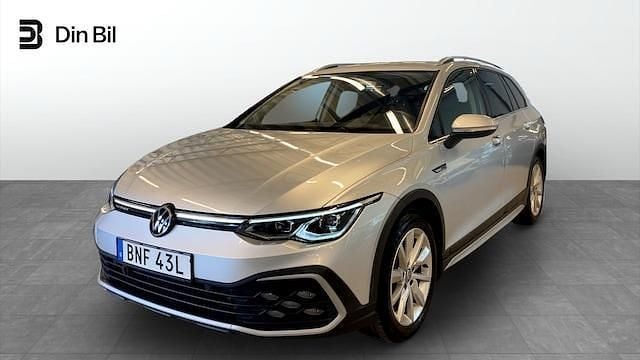 Begagnad 2022 VW Golf Alltrack Kombi | 349 900 kr (Marknadspris) - Bild 1/4