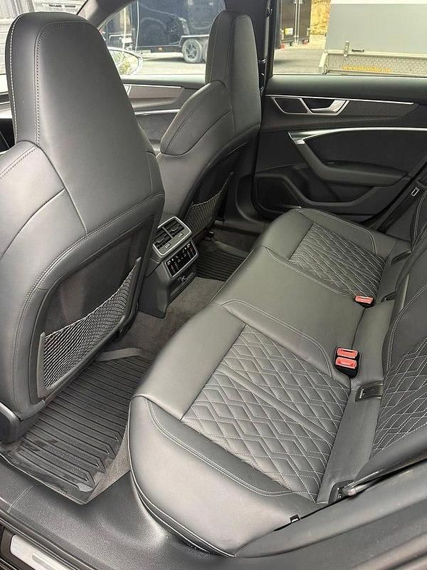 Begagnad Audi S6 344 HK (253 kW) 2024 Svart Kombi