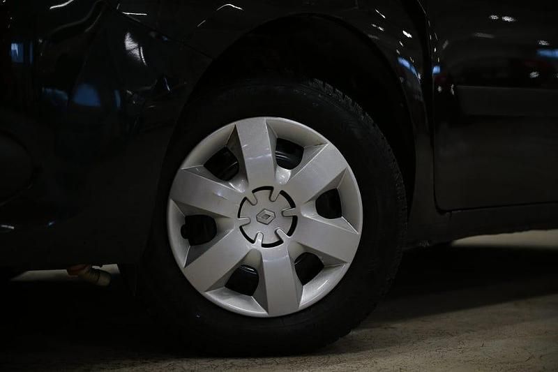 Begagnad Renault Kangoo 110 HK (80 kW) 2016 Svart Minibuss