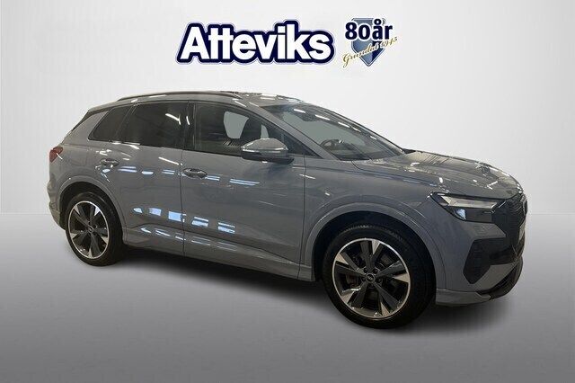 Kiselgrå Begagnad 2022 Audi Q4 e-tron Proline SUV | 339 500 kr (Marknadspris) - Bild 1/4