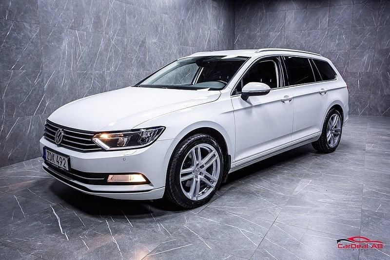 Begagnad VW Passat 150 HK (110 kW) 2017 Vit Kombi