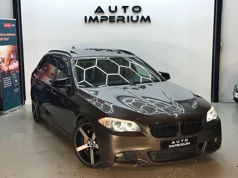 Brun Begagnad 2012 BMW 530 M Sport Kombi | 179 900 kr (Marknadspris) - Bild 1/4