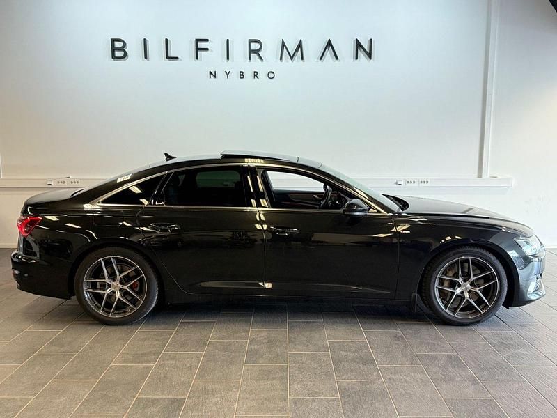 Grå Begagnad 2019 Audi A6 S-Line Sedan | 369 900 kr (Bra pris) - Bild 1/4