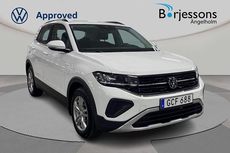 Vit Begagnad 2024 VW T-Cross Life SUV | 249 000 kr (Marknadspris) - Bild 1/4