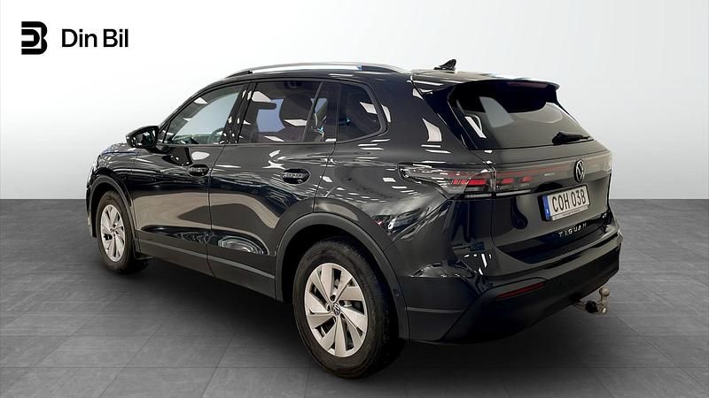 Begagnad VW Tiguan GT 150 HK (110 kW) 2024 Grå SUV