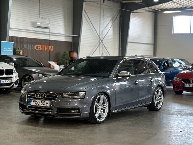 Grå Begagnad 2013 Audi S4 Sport Kombi | 169 900 kr - Bild 1/4