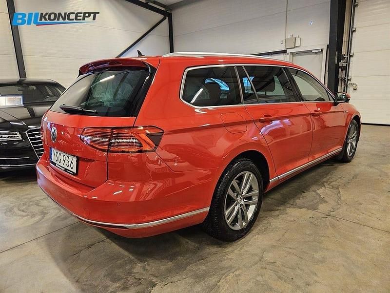 Begagnad VW Passat GT 190 HK (139 kW) 2018 Röd Kombi