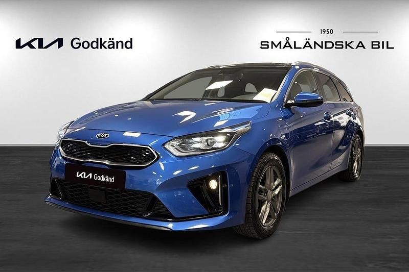 Blå Begagnad 2021 Kia Ceed Sportswagon Advance Kombi | 239 000 kr (Marknadspris) - Bild 1/4
