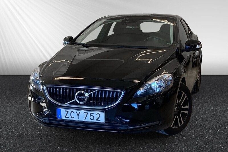 Svart Begagnad 2017 Volvo V40 Business Edition Kombi | 159 800 kr (Marknadspris) - Bild 1/4