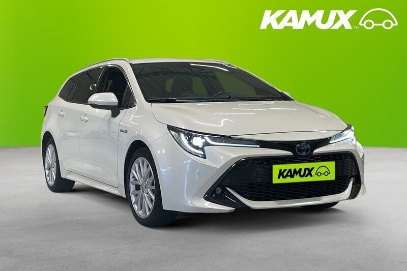 Vit Begagnad 2021 Toyota Corolla Style Kombi | 219 800 kr (Bra pris) - Bild 1/4