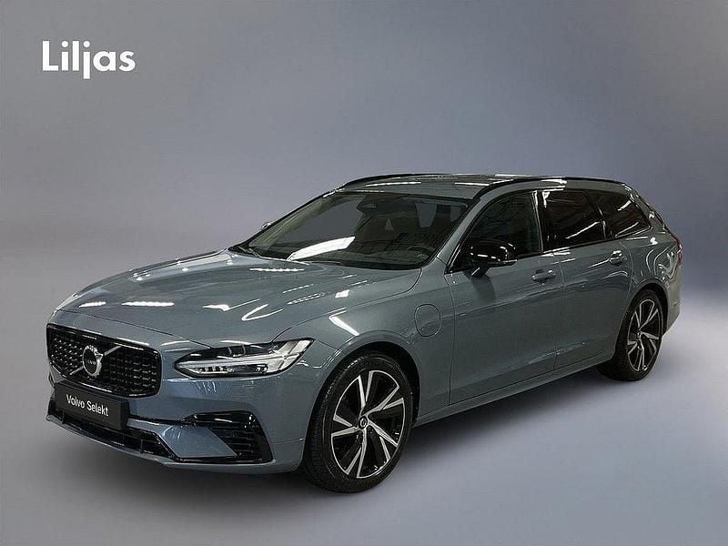 Grå Begagnad 2022 Volvo V90 Plus Kombi | 429 000 kr (Marknadspris) - Bild 1/3